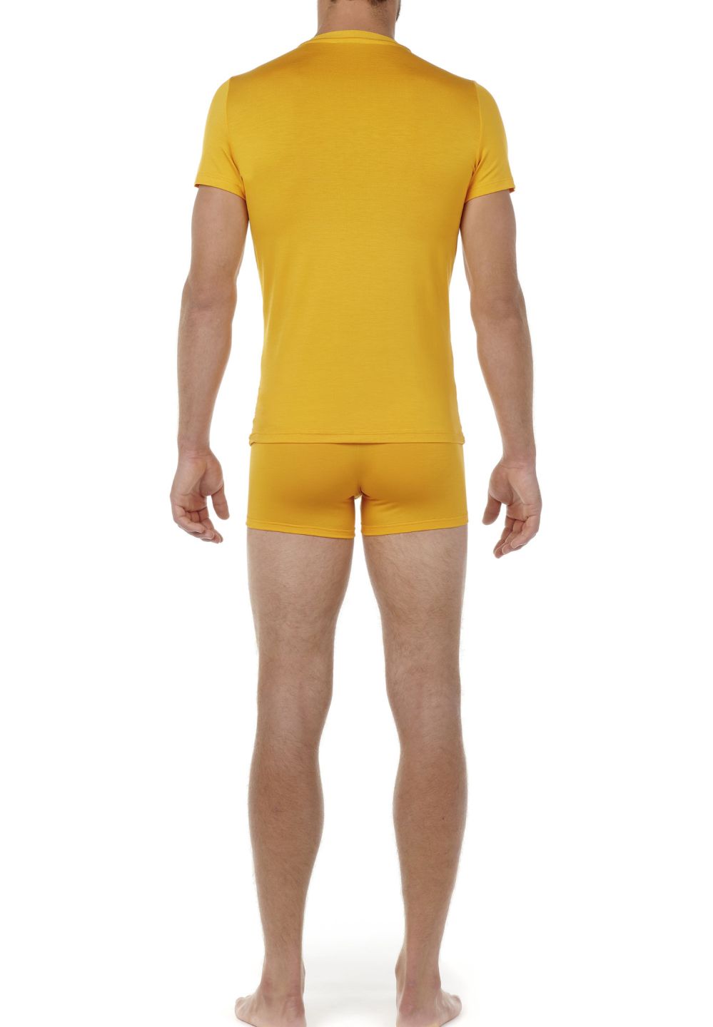 Hom Fabriqué Dans Des Matières De Qualité Pour Apporter Confort Et Style