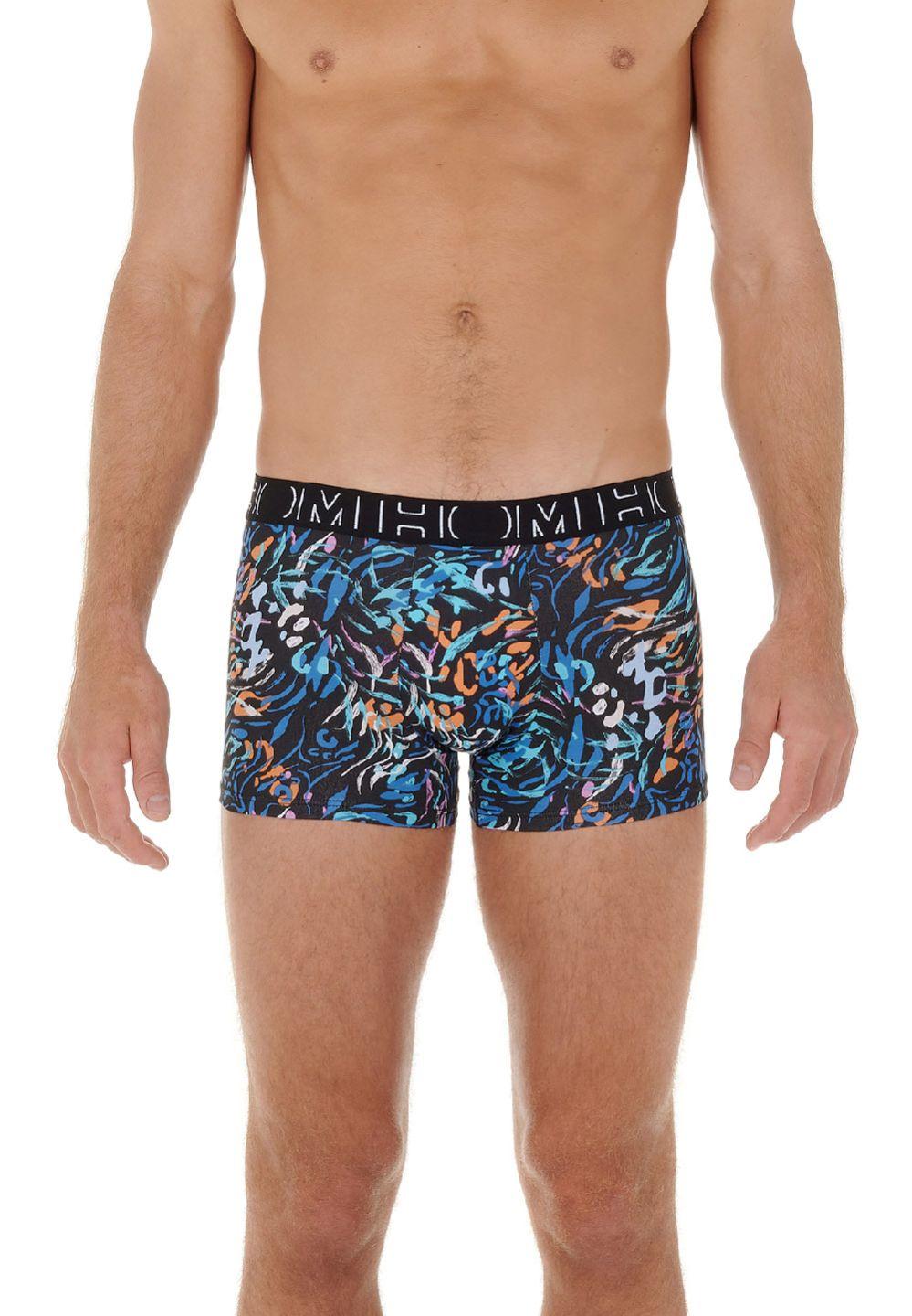 Hom Fabriqué Dans Des Matières De Qualité Pour Apporter Confort Et Style