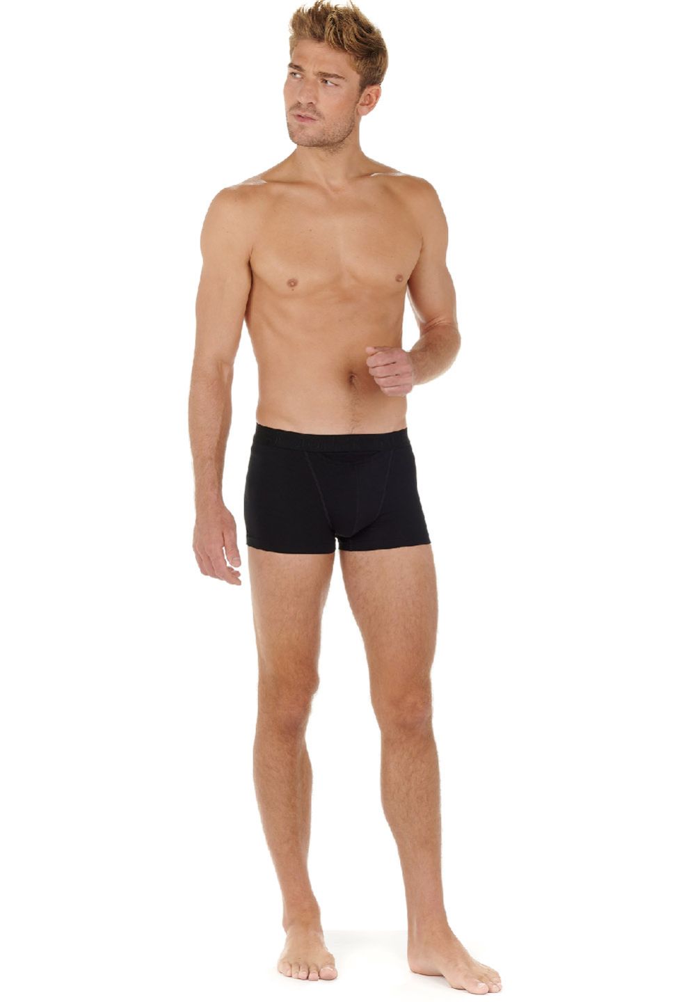 Hom Fabriqué Dans Des Matières De Qualité Pour Apporter Confort Et Style