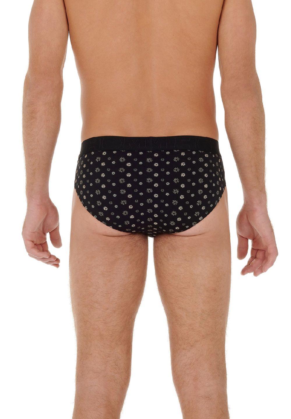 Hom Fabriqué Dans Des Matières De Qualité Pour Apporter Confort Et Style