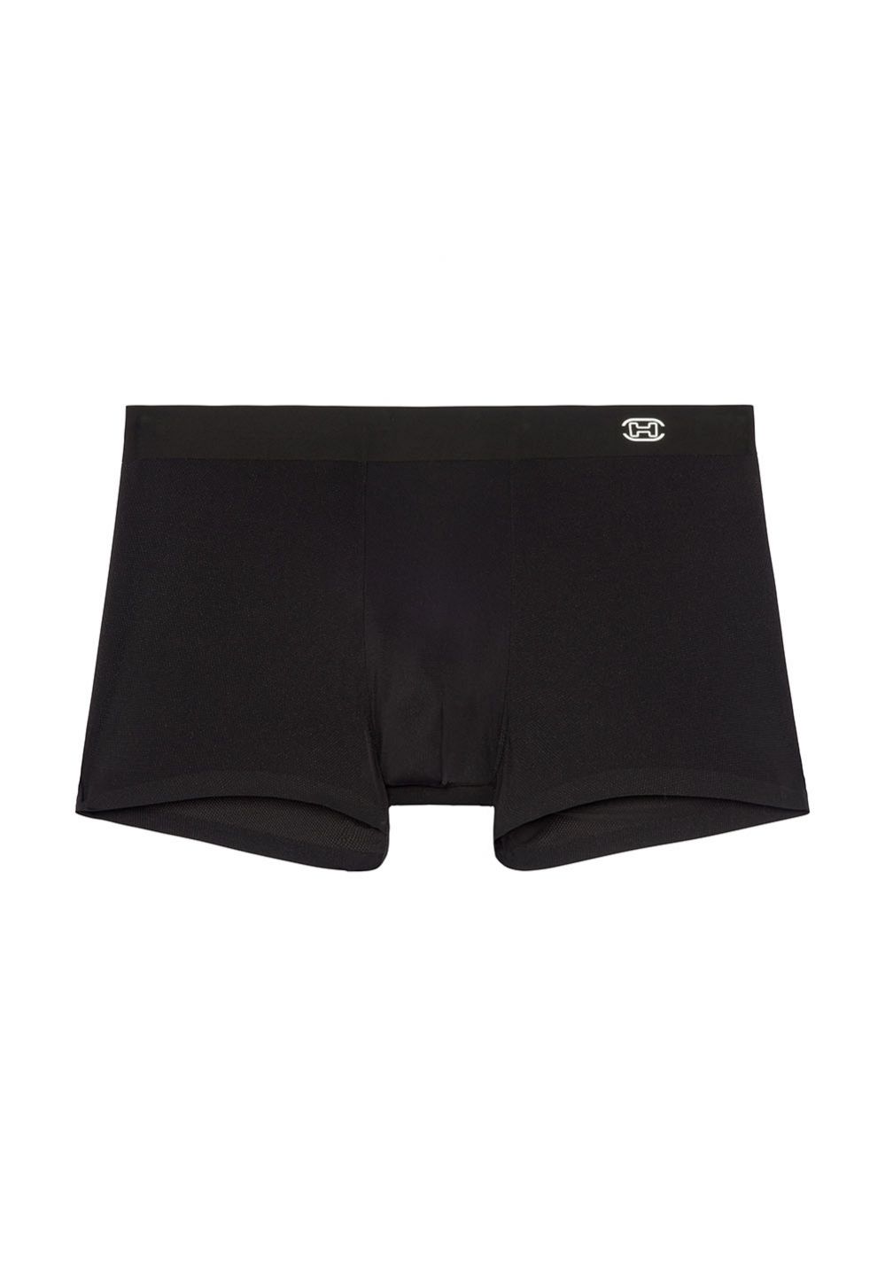 hom fabriqué dans des matières de qualité pour apporter confort et style