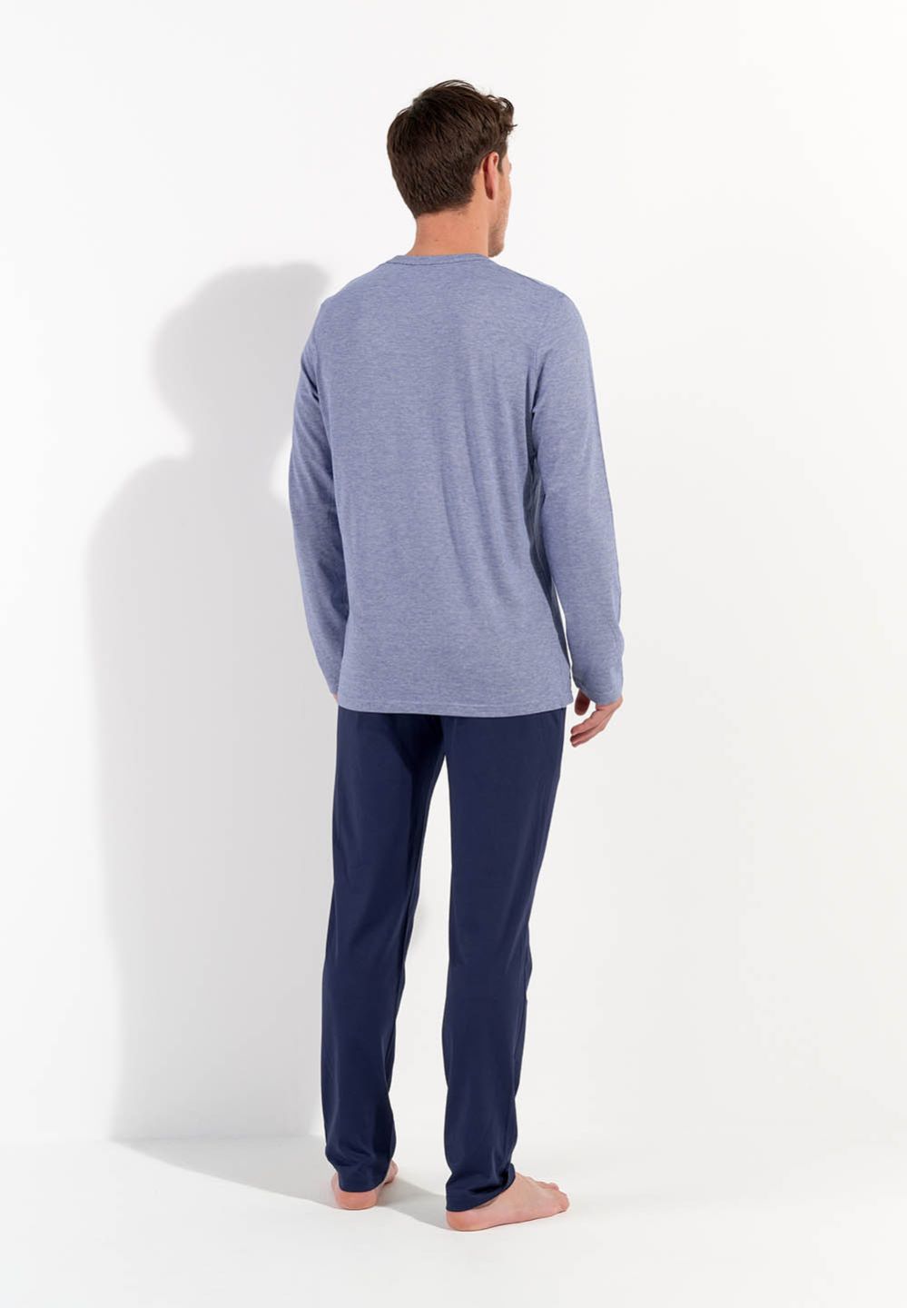 Hom Pyjama Long Pour Homme En Couleur Marine De La Collection Mode HOM