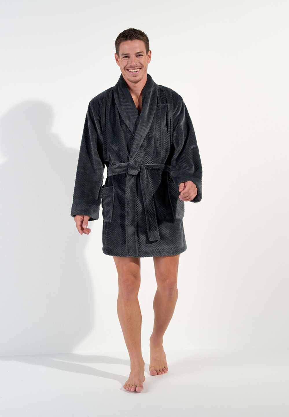 hom Robe de chambre courte en couleur gris de la collection Mode HOM hom Robe de chambre courte en couleur gris de la collection Mode HOM