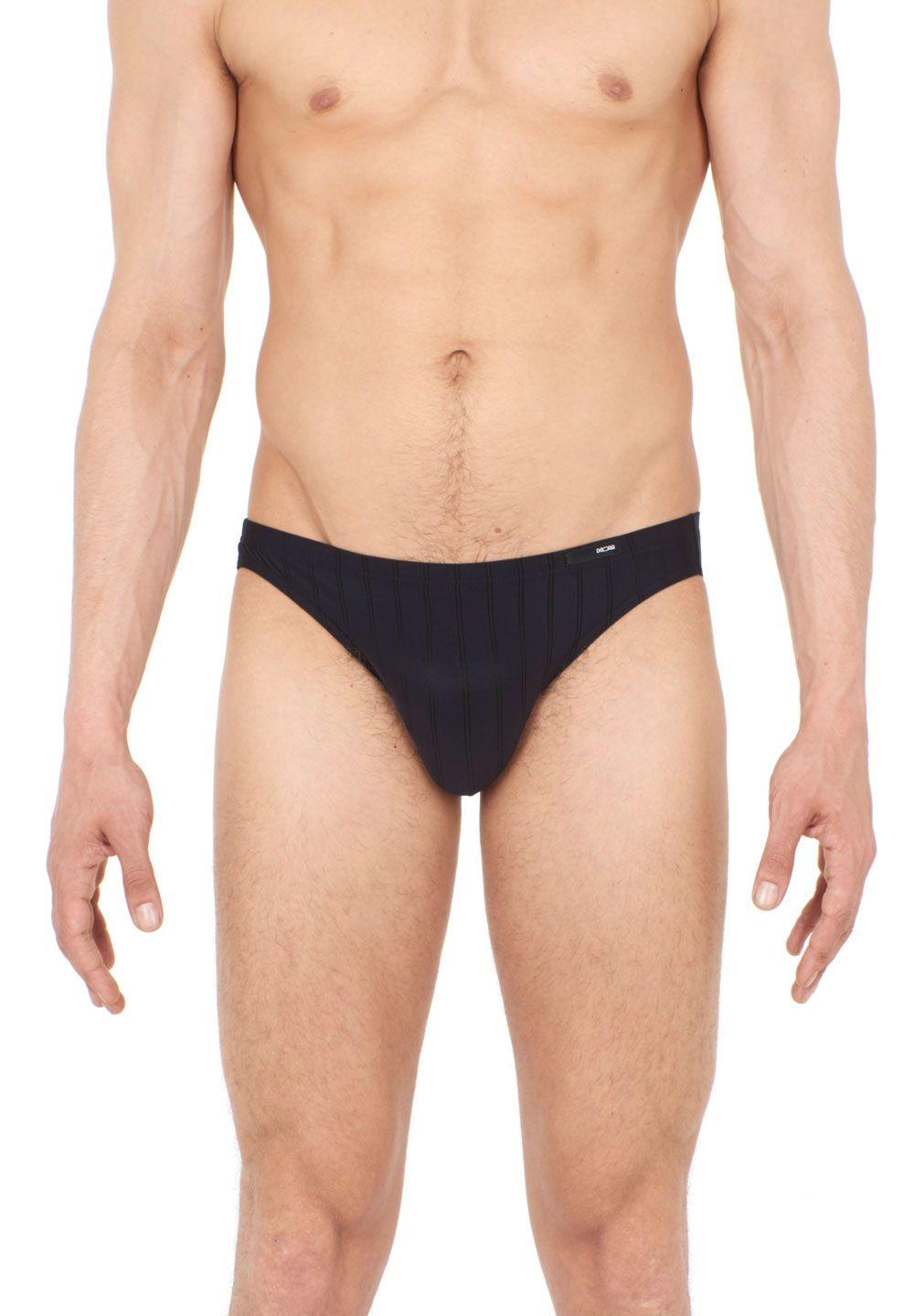 Hom Slip Micro En Couleur Black De La HOM Collection Chic