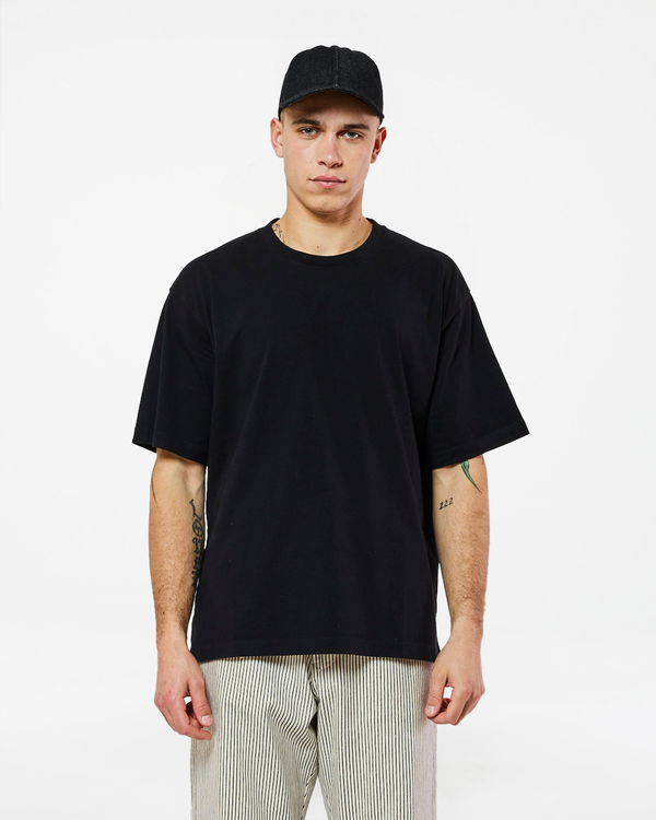 homecore MKO TEE BLACK T-SHIRT