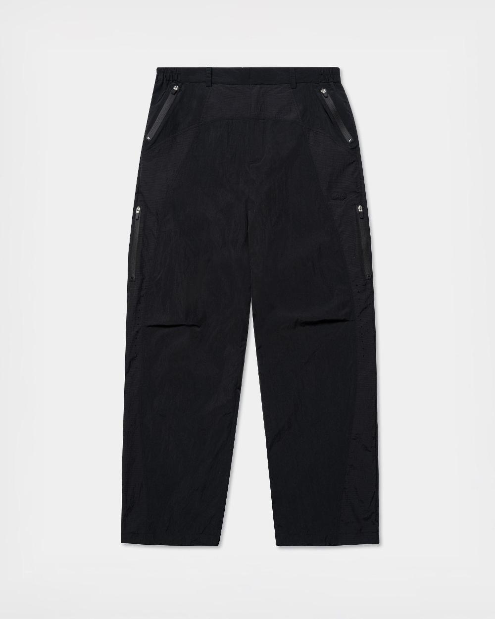 human with attitude Bullet Trackpant - Black
