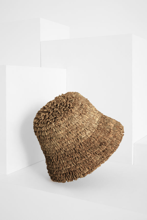 ibeliv Bob en raphia