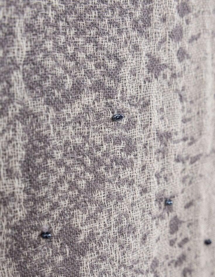 Ikks Foulard Gris Jacquard Motif Python Et Décor Perles Femme