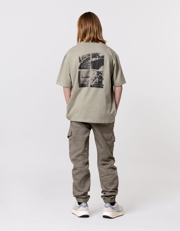 ikks T-shirt kaki coton bio surfeurs et palmiers dos garçon