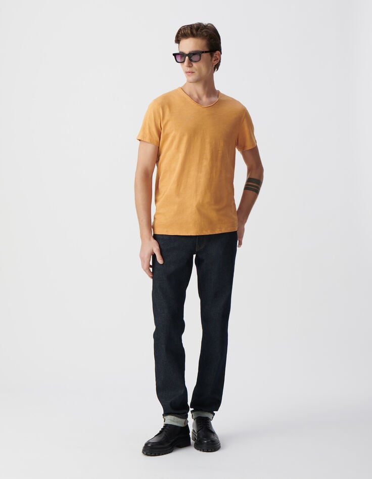 ikks T-shirt L'Essentiel curcuma coton bio col V Homme