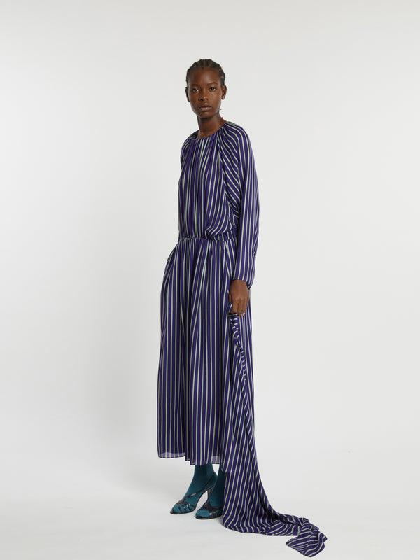 indress James Purple / almond