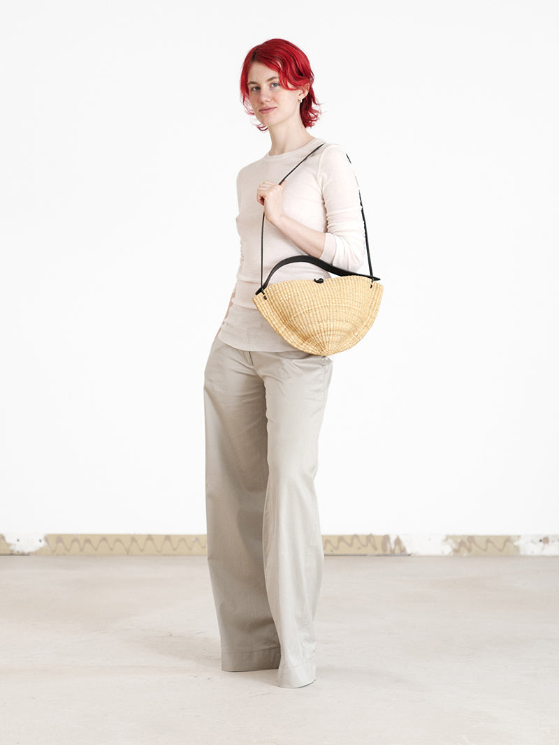 inès bressand AKAMAE N.33 M