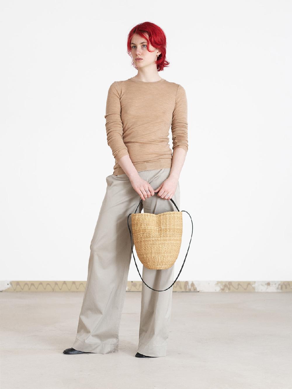 inès bressand AKAMAE N.36