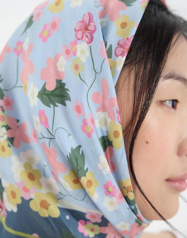 Ines De La Fressange Foulard Lewis En Soie Bleu à Fleurs