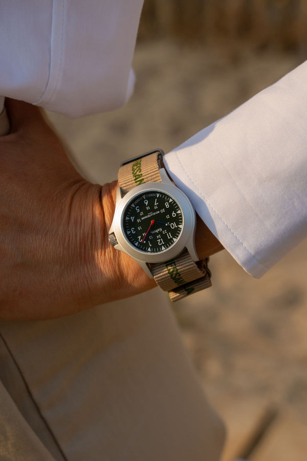 Ines De La Fressange Montre Solaire Field Sand Kelton X Ines De La Fressange Paris