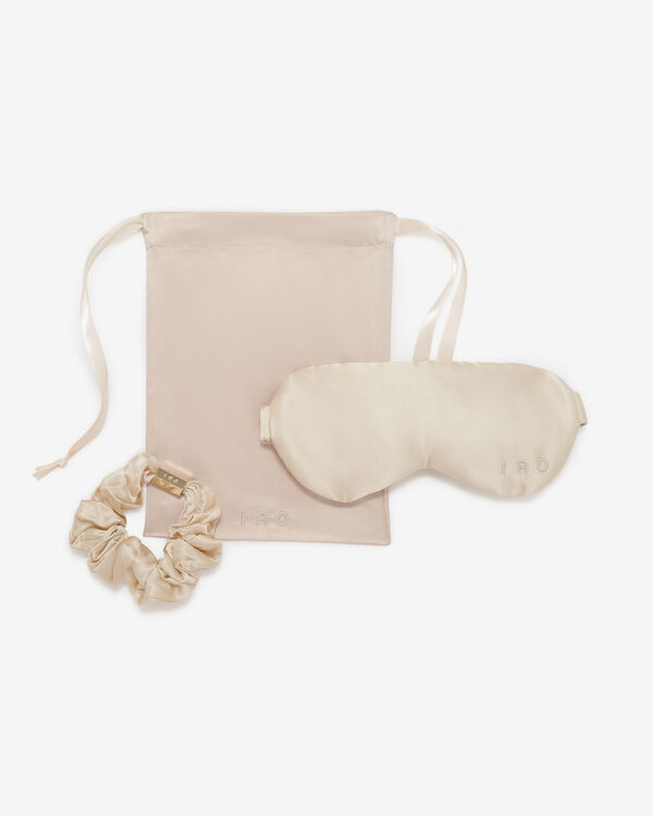 iro ENSEMBLE DE NUIT EN SOIE BEI01