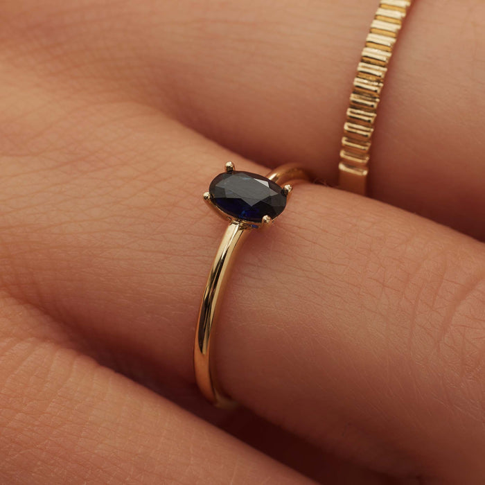 Isabel Bernard Baguette Nila Bague En Or 14 Carats Et Oxyde De Zirconium Bleu