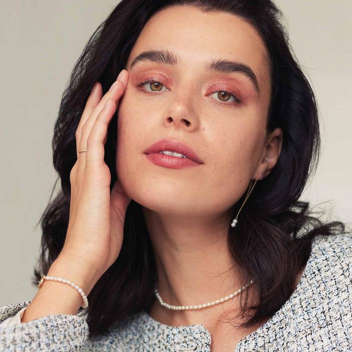 Isabel Bernard Belleville Luna Boucles D'oreilles Pendantes En Or 14 Carats Avec Perles D'eau Douce