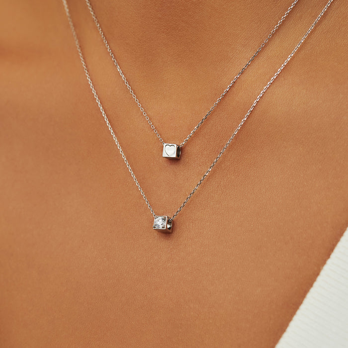 Isabel Bernard Cadeau D'Isabel Cube En Or Blanc 14 Carats Avec Pierre De Zirconium Et Or Blanc Collier Coffret Cadeau