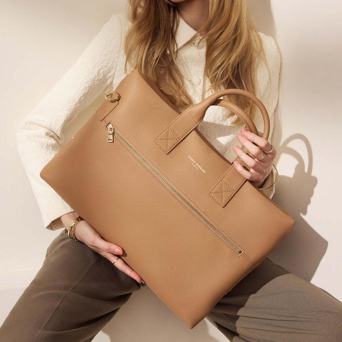 Isabel Bernard Cadeau D'Isabel - Ensemble Cadeau Composé D'un Sac à Main En Cuir De Veau Camel Et D'un Portefeuille à Fermeture éclair