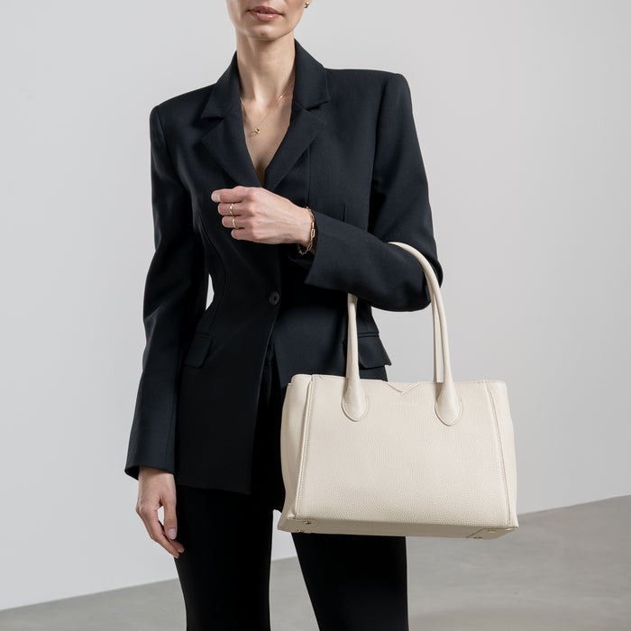 Isabel Bernard Cadeau D'Isabel Ensemble De Sac à Main En Cuir De Veau Crème Et Portefeuille Zippé