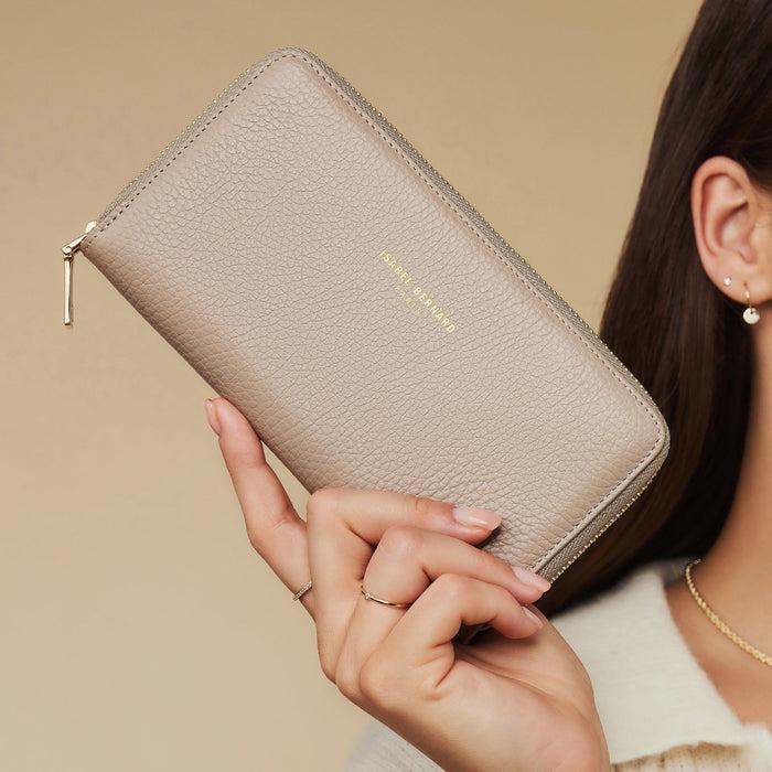 Isabel Bernard Cadeau D'Isabel Ensemble De Sac à Main En Cuir De Veau Taupe Et Portefeuille Zippé