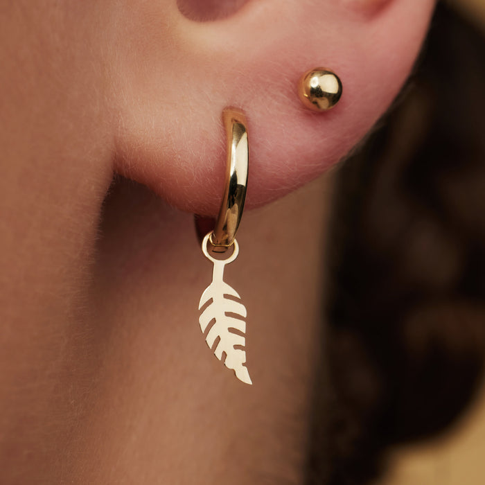 Isabel Bernard Cadeau D'Isabel Paire De Boucles D'oreilles En Or 14 Carats Avec Plume