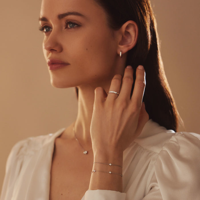 Isabel Bernard De La Paix Alfie Bracelet En Or Blanc 14 Carats Avec Diamant 0.05 Carat