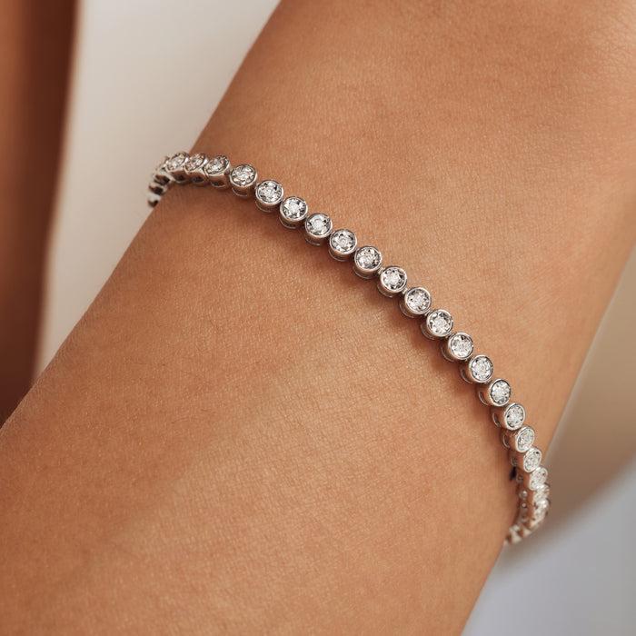 Isabel Bernard De La Paix Alfie Bracelet Tennis En Or Blanc 14 Carats Avec Diamant 0.36 Carat