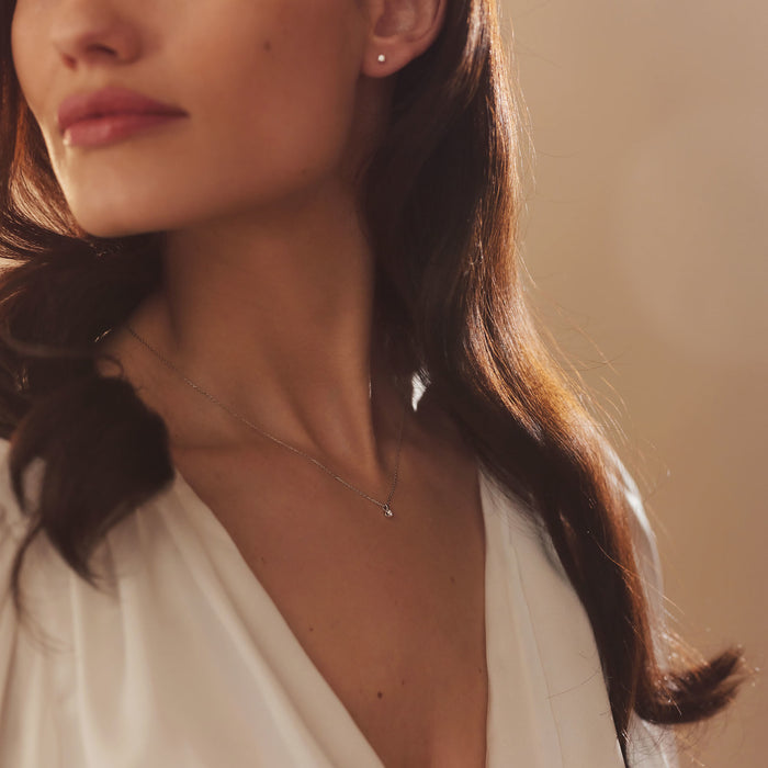 Isabel Bernard De La Paix Céline Collier En Or Blanc 14 Carats Avec Diamant 0.05 Carat