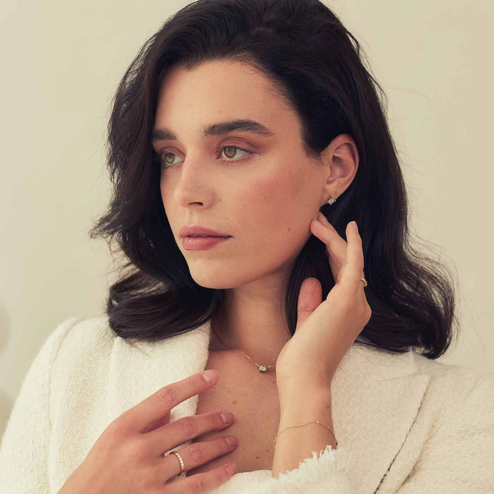 Isabel Bernard De La Paix Christine Collier En Or 14 Carats Avec Diamant 0.10 Carat