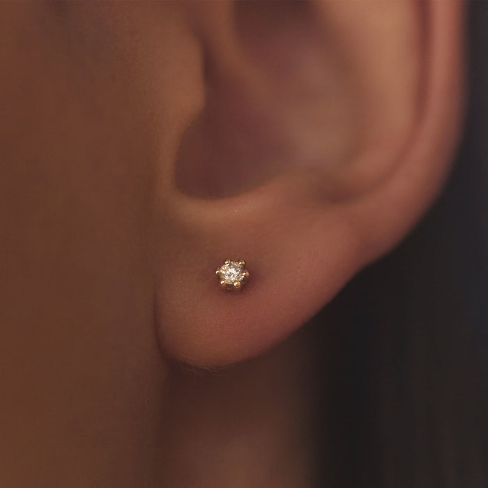 Isabel Bernard De La Paix Emily Clous D'oreilles En Or 14 Carats Avec Diamant 0.10 Carat