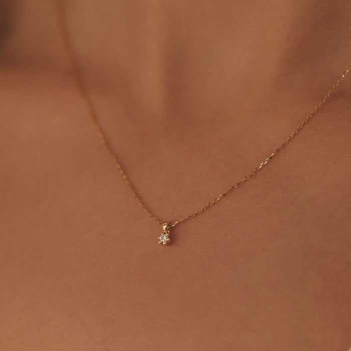 Isabel Bernard De La Paix Emily Collier En Or 14 Carats Avec Diamant 0.05 Carat