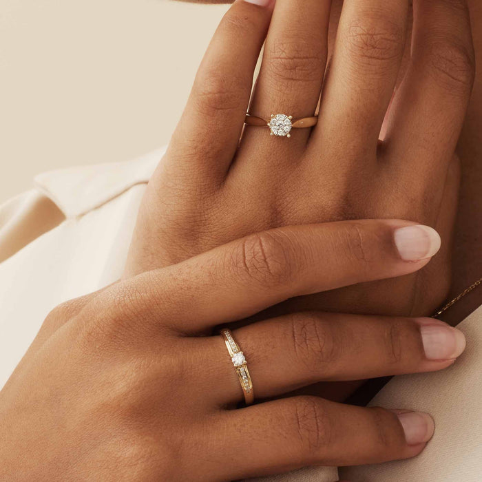 Isabel Bernard De La Paix Hanaé Bague En Or 14 Carats Avec Diamant 0.14 Carat