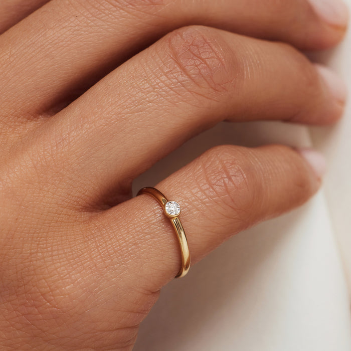 Isabel Bernard De La Paix Inaya Bague En Or 14 Carats Avec Diamant 0.01 Carat