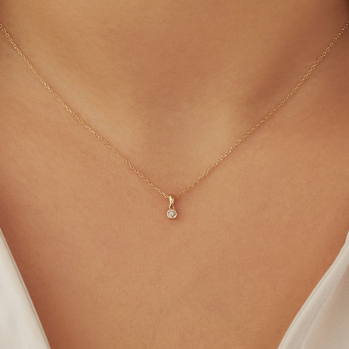 Isabel Bernard De La Paix Inaya Collier En Or 14 Carats Avec Diamant 0.01 Carat