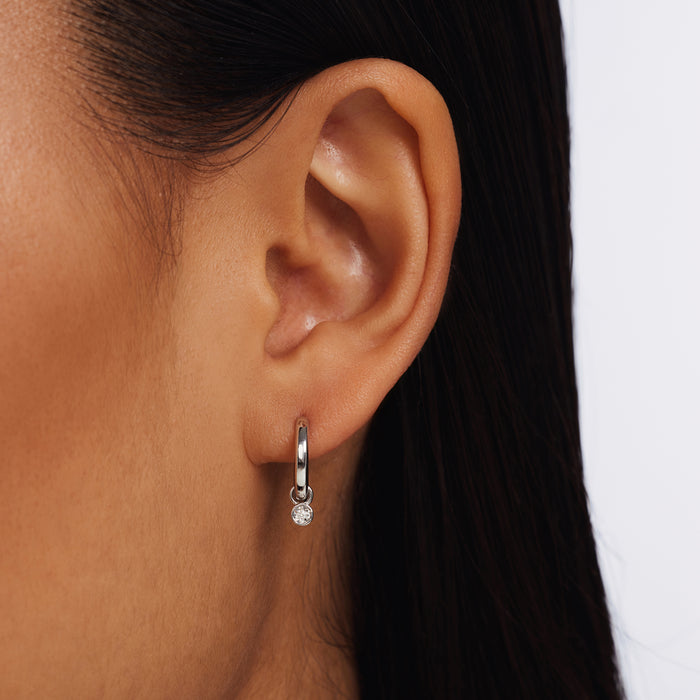 Isabel Bernard De La Paix Inaya Créoles En Or Blanc 14 Carats Avec Diamant 0.02 Carat