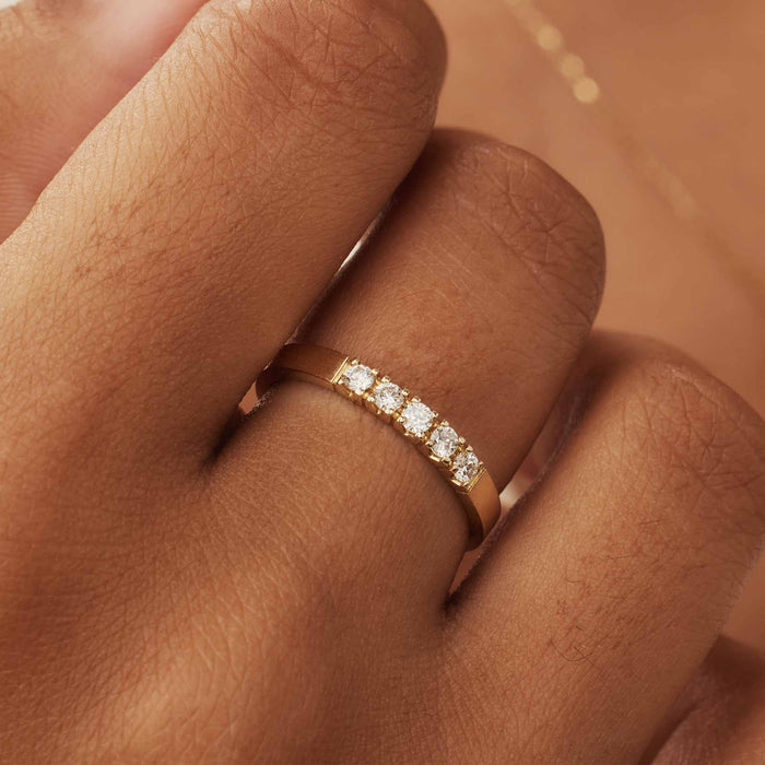 Isabel Bernard De La Paix Madeline Bague En Or 14 Carats Avec Diamant 0.20 Carat