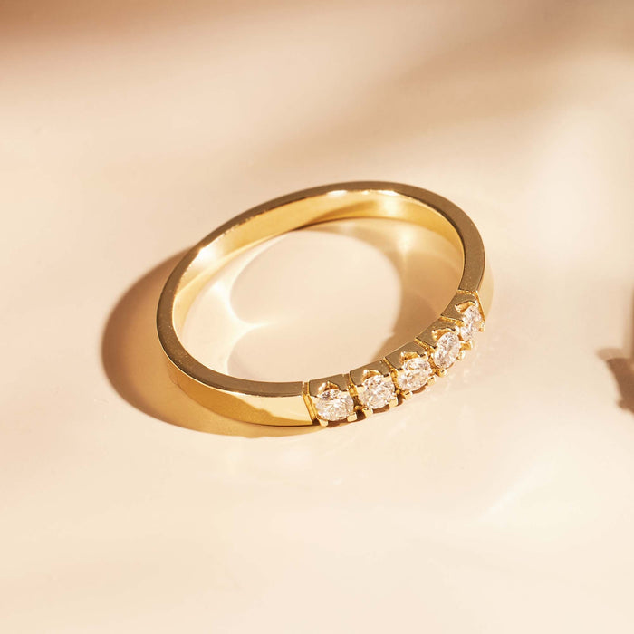 Isabel Bernard De La Paix Madeline Bague En Or 14 Carats Avec Diamant 0.20 Carat