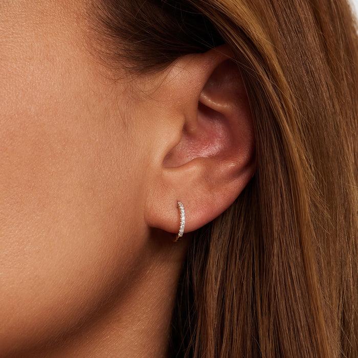 Isabel Bernard De La Paix Madeline Boucles D'oreilles Créoles En Or 14 Carats Avec Diamant 0.11 Carat