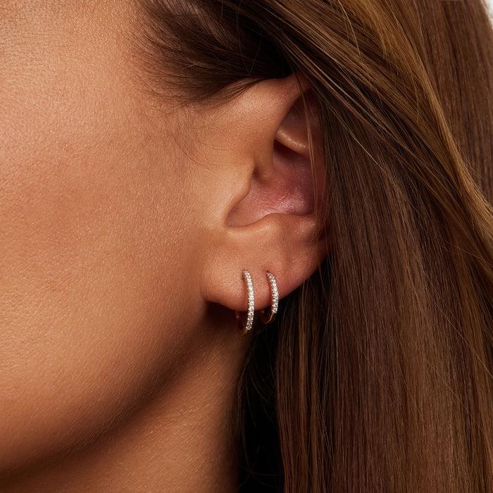 Isabel Bernard De La Paix Madeline Boucles D'oreilles Créoles En Or 14 Carats Avec Diamant 0.11 Carat