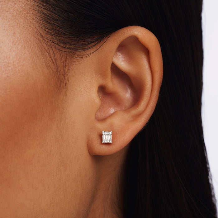 Isabel Bernard De La Paix Maxime 14 Karats Boucles D'oreilles En Or Blanc Avec Diamant 0 22 Carat