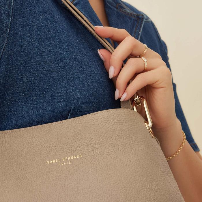 Isabel Bernard Femme Forte Annabelle Sac D'épaule En Cuir De Veau Taupe