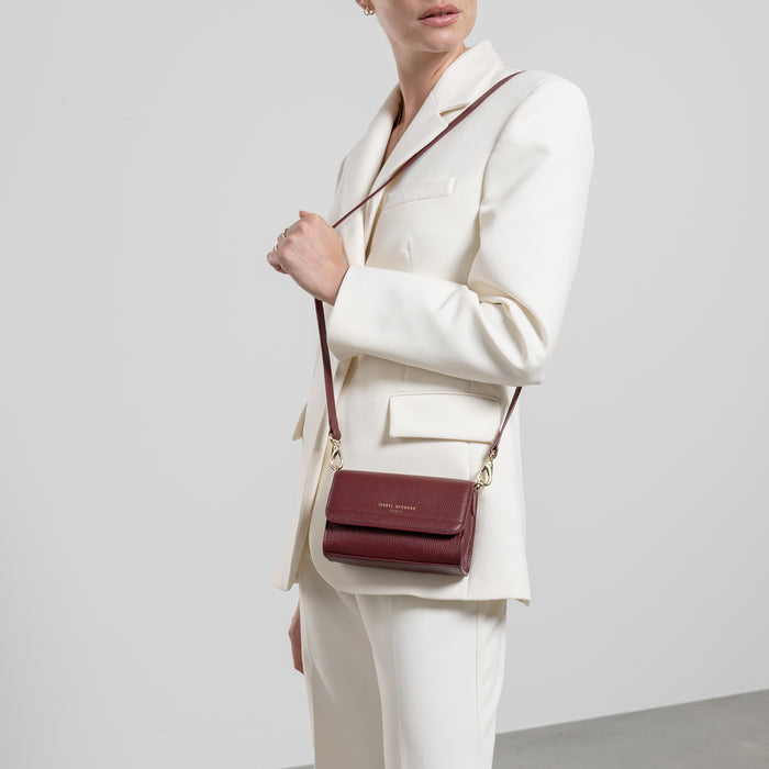 Isabel Bernard Femme Forte Kim Bordeaux Rouge Sac à Bandoulière En Cuir De Veau