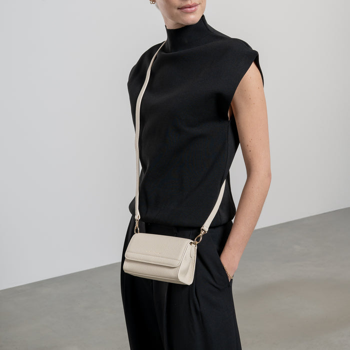 Isabel Bernard Femme Forte Kim Crème Sac à Bandoulière En Cuir De Veau