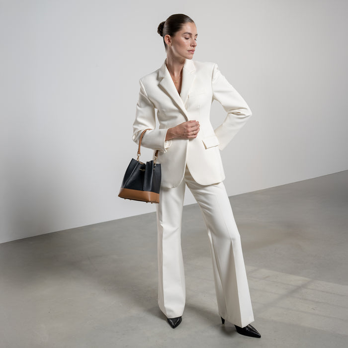 Isabel Bernard Femme Forte Minette Sac à Main En Cuir De Veau Noir