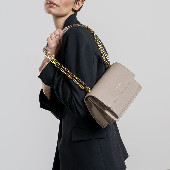 Isabel Bernard Femme Forte Valerie Sac D'épaule En Cuir De Veau Taupe