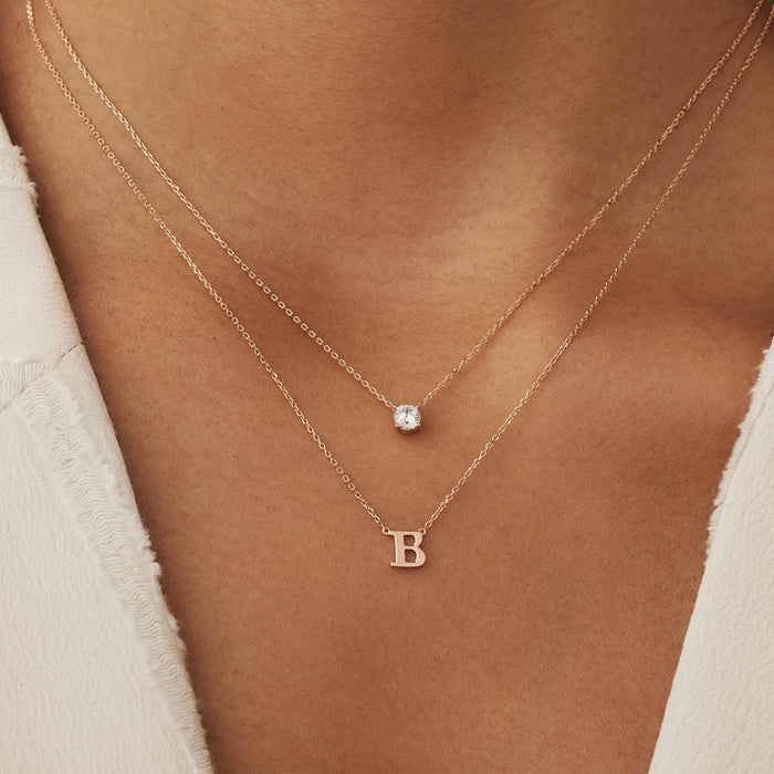 Isabel Bernard La Concorde Chloé Collier Initiale En Or Rose 14 Carats Avec Lettre