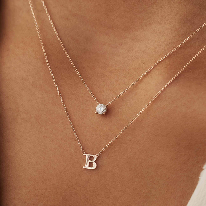 Isabel Bernard La Concorde Chloé Collier Initiale En Or Rose 14 Carats Avec Lettre