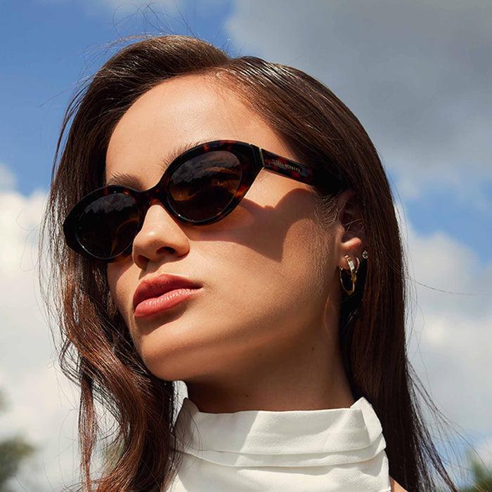 Isabel Bernard La Villette Rosaire Lunettes De Soleil Ovales Tortue Marron Avec Des Verres Bruns